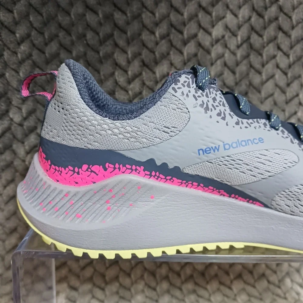New Balance Dynasoft Nitrel V5 GS Wide Walking Running Shoes Size 5 Women's 6.5